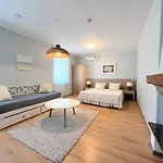 Gasthuis Tulbi 4*