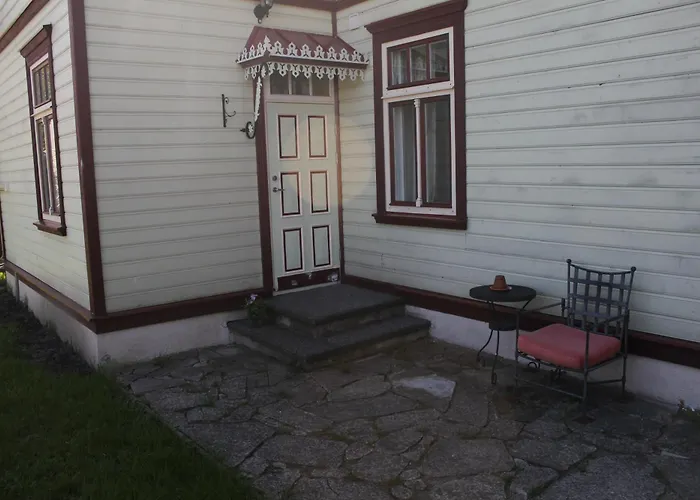 Külalistemaja Tulbi 4*